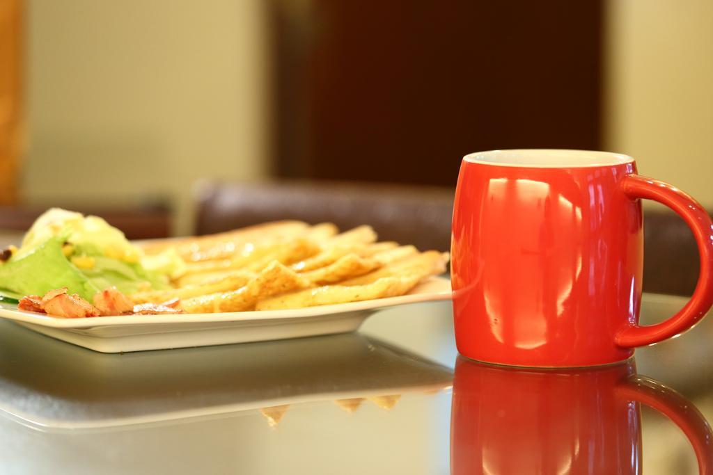 Love in Hualien B&B Buitenkant foto