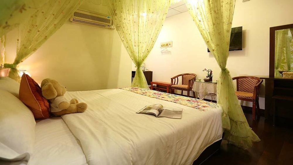 Love in Hualien B&B Buitenkant foto