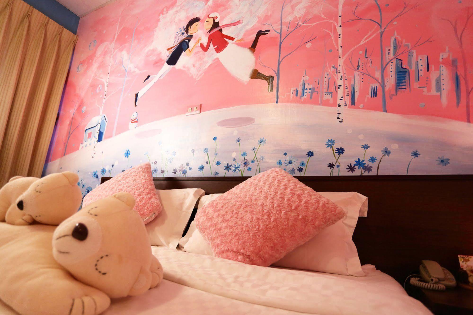 Love in Hualien B&B Buitenkant foto